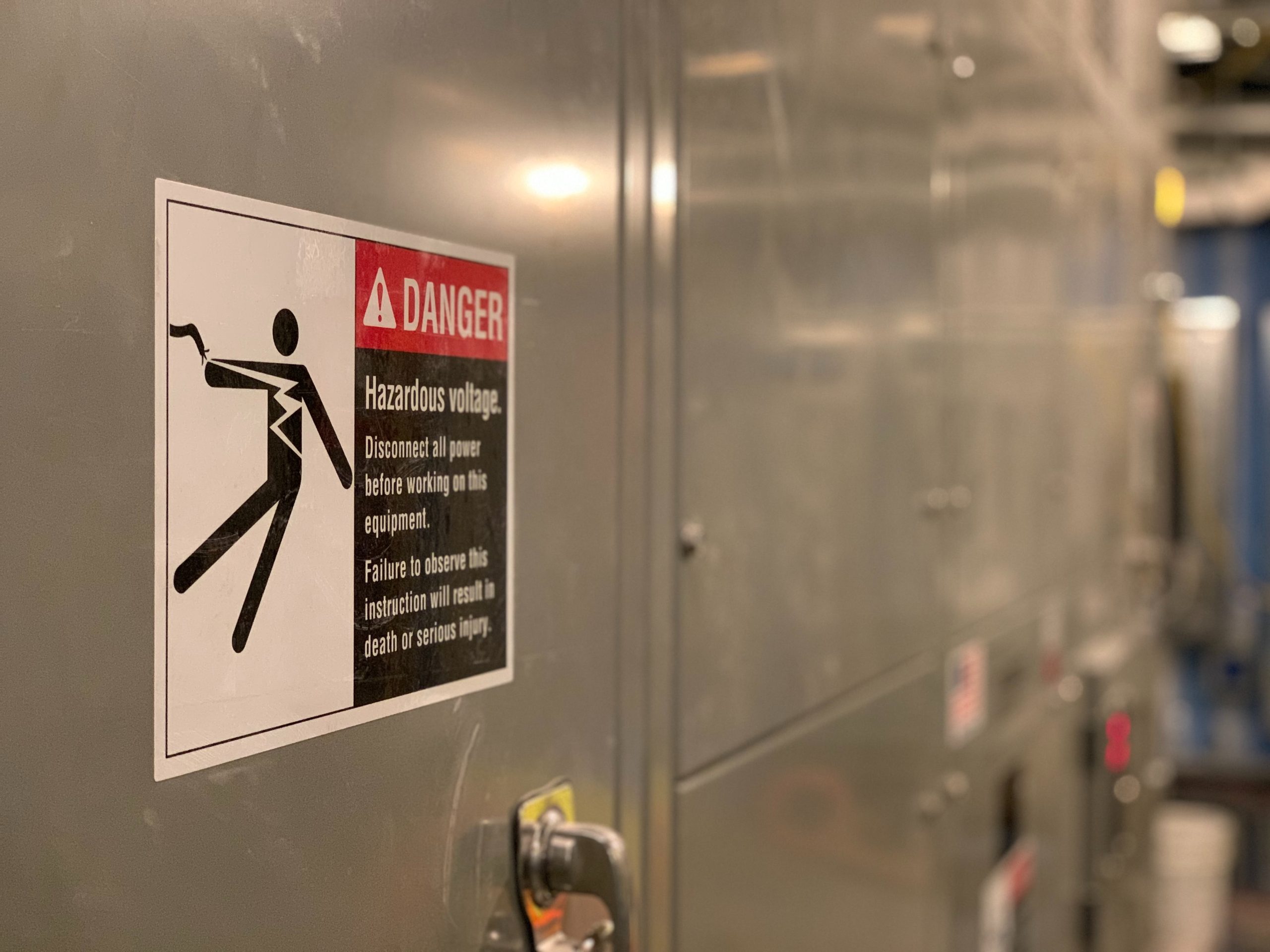 What colours do health and safety signs have to be? - HSE Network