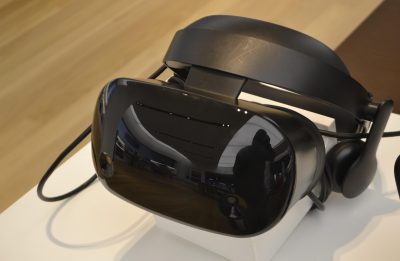 artisticoperations-headphones-4560230_1920